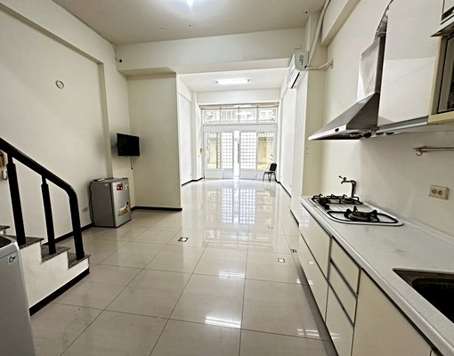 屏東大學特力屋旁一樓店住出租 - Image 4