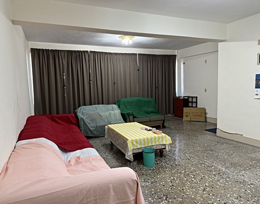 中和中山路二段大坪數三樓美寓 - Image 1