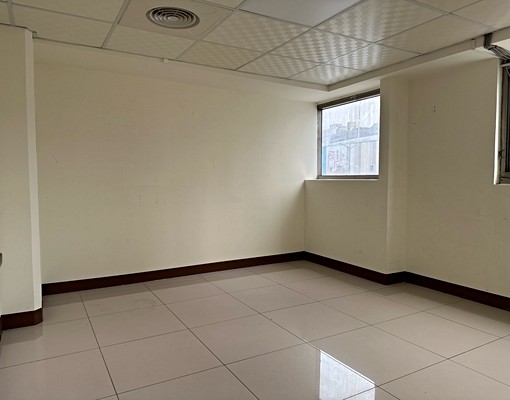 武廟商圈/捷運站大坪數二樓商辦 - Image 5