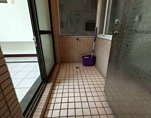 東區🔺近市醫~有玄關~健身3房~3F空屋 - Image 2