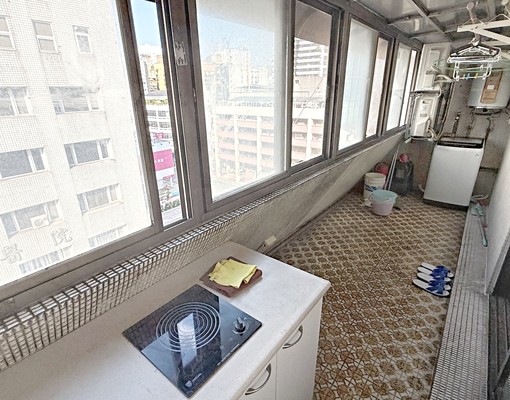 近西門捷運站6分【超值1+1房】@陽台@垃圾代收@獨立洗衣機 - Image 7