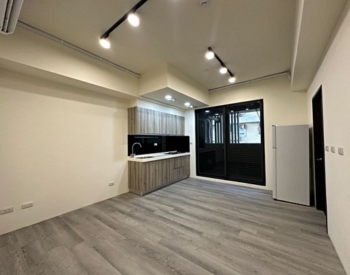 拎包入住含管理費～喜來登旁璟都凱悅兩房！ - Image 2