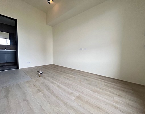 全新完工/有平面車位/24小時警衛管理 - Image 3