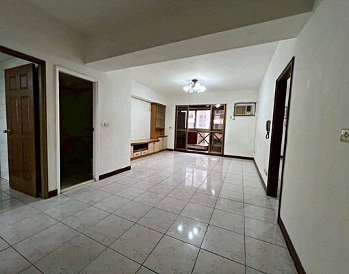 草屯高明世家三房平車電梯華廈出租 - Image 3