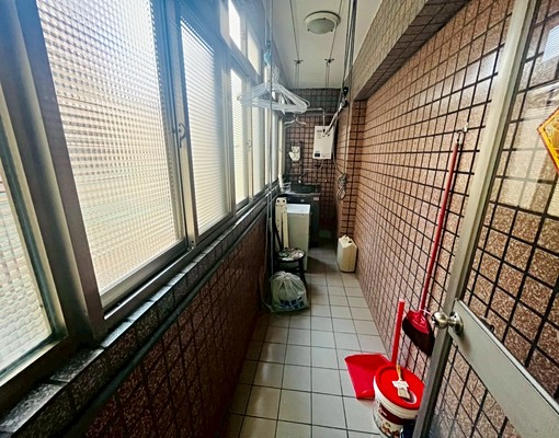 經國家樂福旁高樓溫馨三房美宅 - Image 9