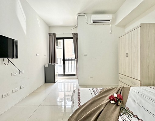 🏡大里電梯透天套🌟可租補🌟可戶籍🌟陽台獨洗🌟機車位 - Image 3