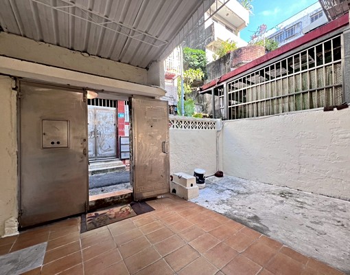 景安可寵可入籍可租補稀有透天 - Image 1