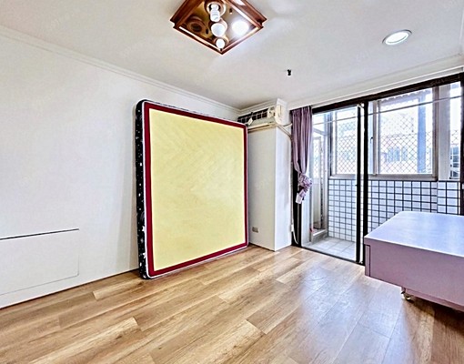 太原軍功東山商圈💖可貓咪租補戶籍超大空間樓中樓稀有六房💖 - Image 15