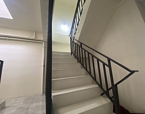 福興工業區、明正國小、秀水市場店面/套房出租/可租補 - Image 5
