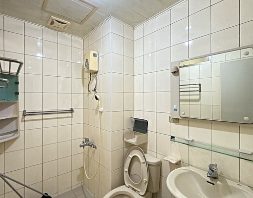 工業區三十八路優套含網路公電30水100電5.5元多間可選 - Image 8