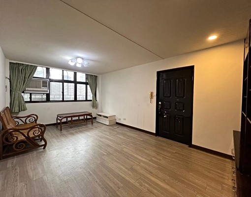 【永慶真真】⭐菜寮捷運集美商圈黃金三樓⭐ - Image 1