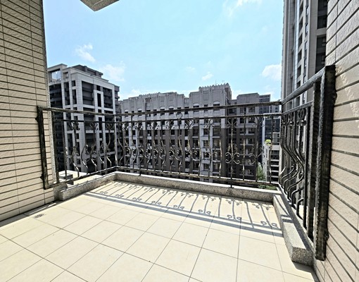 幸福捷運高樓景觀電梯三房車*含管*含車*可養寵*可租補速來電 - Image 9