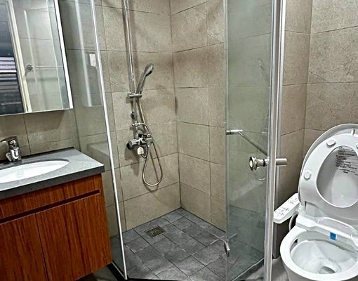 顧家🏠近高鐵桃園站/兩房車含管/可租補/禁寵 - Image 6