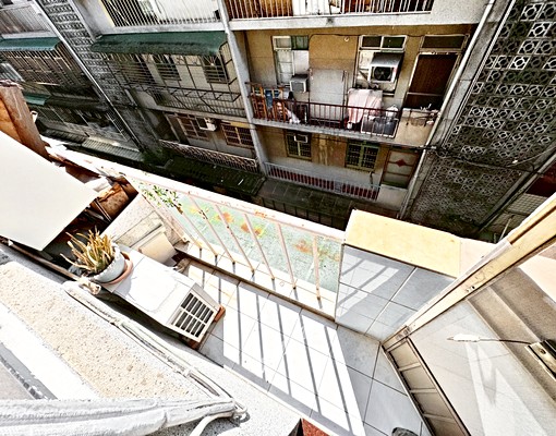 免佣）緬甸街商圈【超值採光】小資首選★獨立陽台 - Image 4