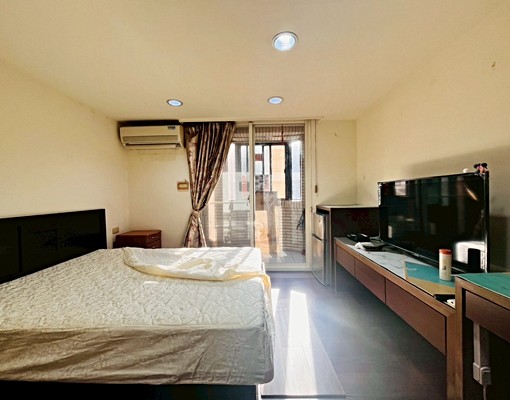 三民高中🚝陽台獨洗曬🌟包裹垃圾代收/採光通風佳 - Image 10