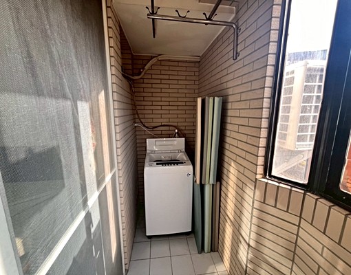 三民高中🌟垃圾代收⚡️包水網路/管理員/獨洗曬/採光通風 - Image 5