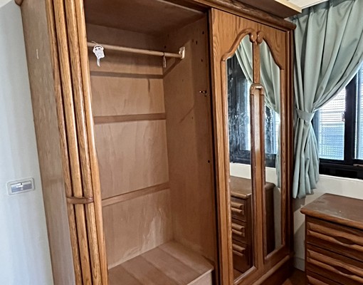 近師大,雙人半套房,實木地板家具,兩面採光,冷暖氣機,隔音窗 - Image 2