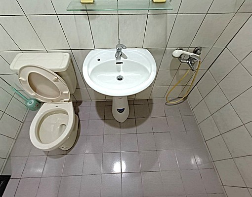 <五泰社宅>近新莊迴龍捷運站三房~可入籍租補~免仲介費 - Image 11