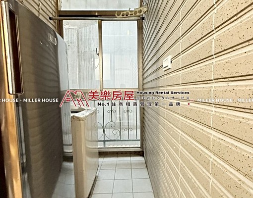 美樂*大橋頭/民權西路*挑高可站一房*全天管理*有陽台家具齊 - Image 13