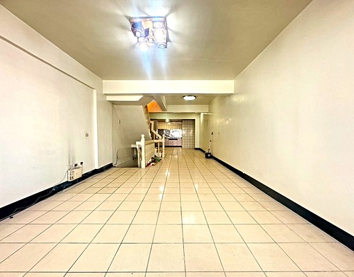 ✔正大業路💖透天店面🔔有天有地好利用 - Image 3