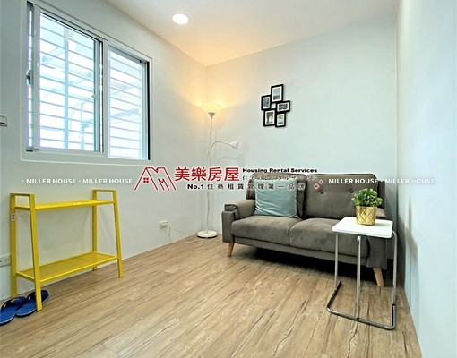 美樂*中山國小*正2房*通風採光佳*雙陽台*屋況佳*機能佳 - Image 1
