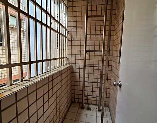 社宅/免仲/補助/近A18四樓大透天 - Image 11