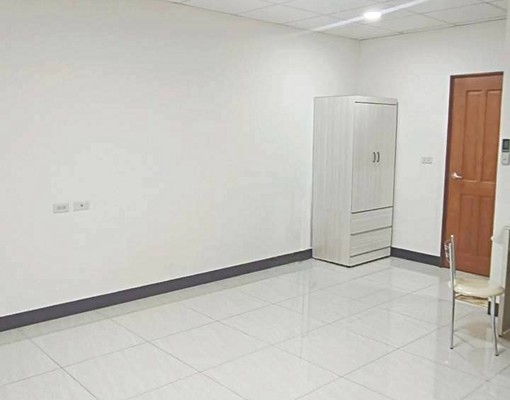 近歸仁圓環方正大套房出租 - Image 2