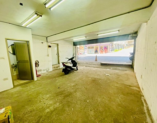 中和南勢角捷運▲忠孝街▲面寬金店 - Image 4