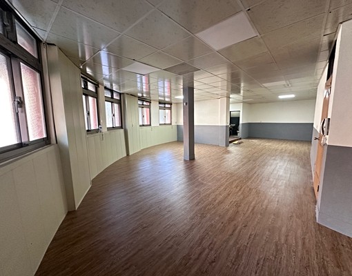 近徐匯捷運站中山一路2樓適辦公室工作室倉庫 - Image 3