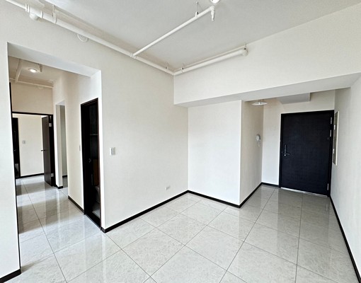 免仲/可補/火車站前大三房平面車位 - Image 1