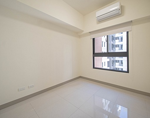 城揚綠廳院｜美妝兩房雙衛開窗有車位(全新未住) - Image 9