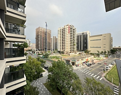 (租)楠梓台積電旁大三房平車#含車含管#晴萃#可租補 - Image 9
