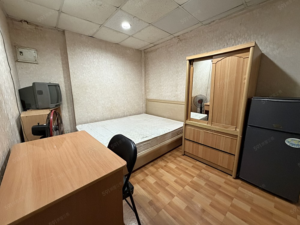 3-3 6500元 (已出租)