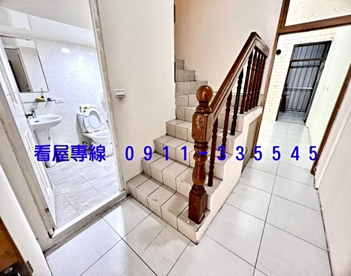 豐原高商正圓環旁透天3萬/月 - Image 4