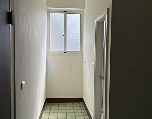 中山路,一層一戶獨立套房,採光佳(屋主自租) - Image 3