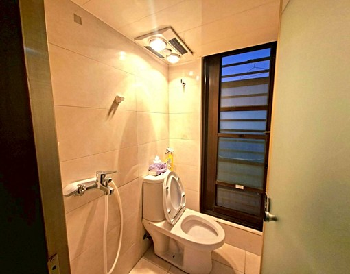 亞東醫院❣️電梯管理垃圾代收💖台水電💖採光通風💖家具齊 - Image 10