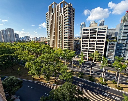 仁愛林蔭大道|採光佳浴缸雙衛電梯大樓@近捷運忠孝復興、大安 - Image 1