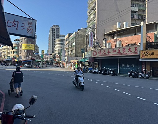 三重國小站👍全新首租💛可租補💛寵💛陽台💛租含水四網 - Image 12