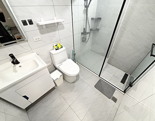 近市政府新光大遠百首選🌟可雙租補🌟乾濕分離🌟稀有大露台 - Image 10