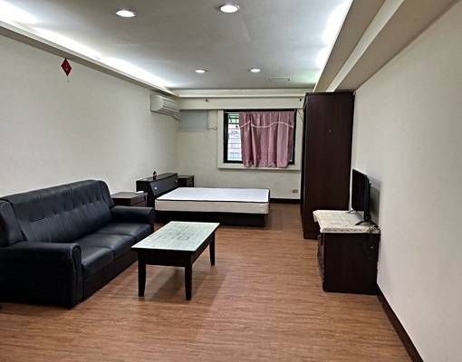 中山鬧中取靜寬敞套房代收垃圾電梯大樓 - Image 2