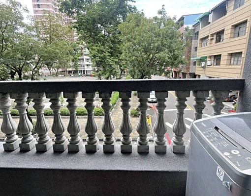 <租>@三民區褒忠街_寶德里洋樓_小資大套房@ - Image 9