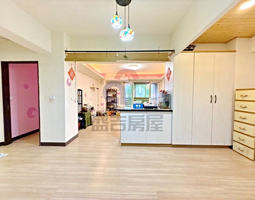 福科國中,米平方商圈旁,溫馨雅舍,漂亮四房+機上休旅車位 - Image 8