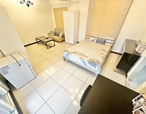 勤美👑台水電👑陽台獨洗曬👑流理台👑雙層冰箱.沙發 - Image 5