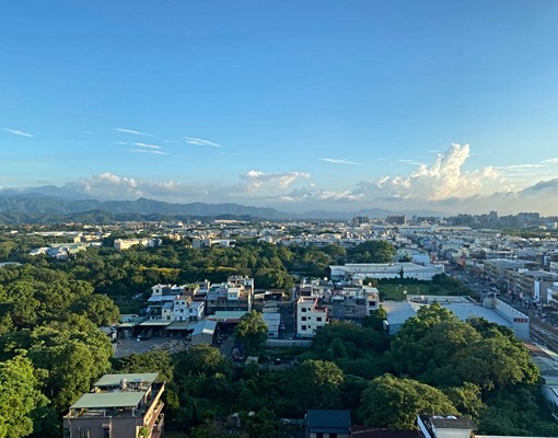 介壽路..大潤發旁雙陽台大套房 - Image 9