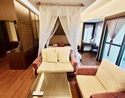 可雙租補✨台水電✨大坪數套房✨獨立溫泉池✨夜景星空房✨精裝潢 - Image 13