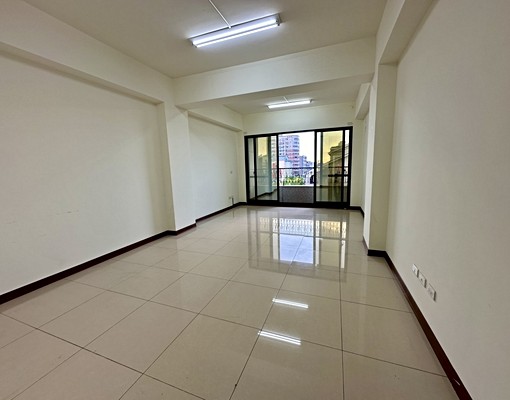 面億載國小~大地坪電梯住家兼店面 - Image 15