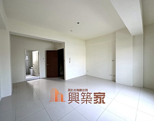 ‼️文德重劃區|近國三68快速道路|星巴克後方超美透天 - Image 9