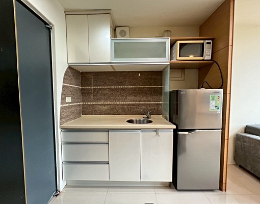 縣府電梯樓中樓景觀套房✨商圈機能佳✨傢俱家電齊全✨警衛管理 - Image 5