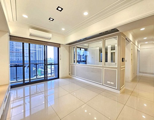 holy哥AI園區勝利國中｜富宇天空樹｜高樓視野雙車位 - Image 1