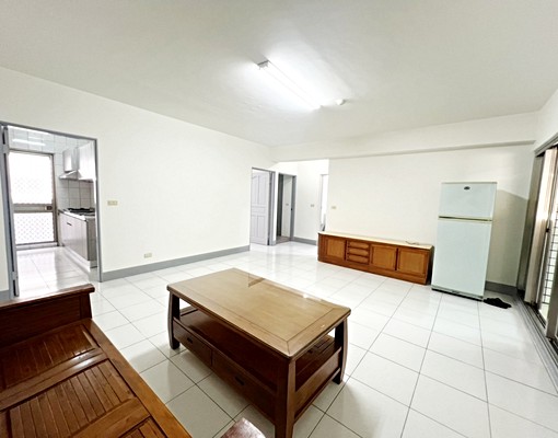 河堤/明誠商圈翻新三房二衛華廈出租 - Image 7